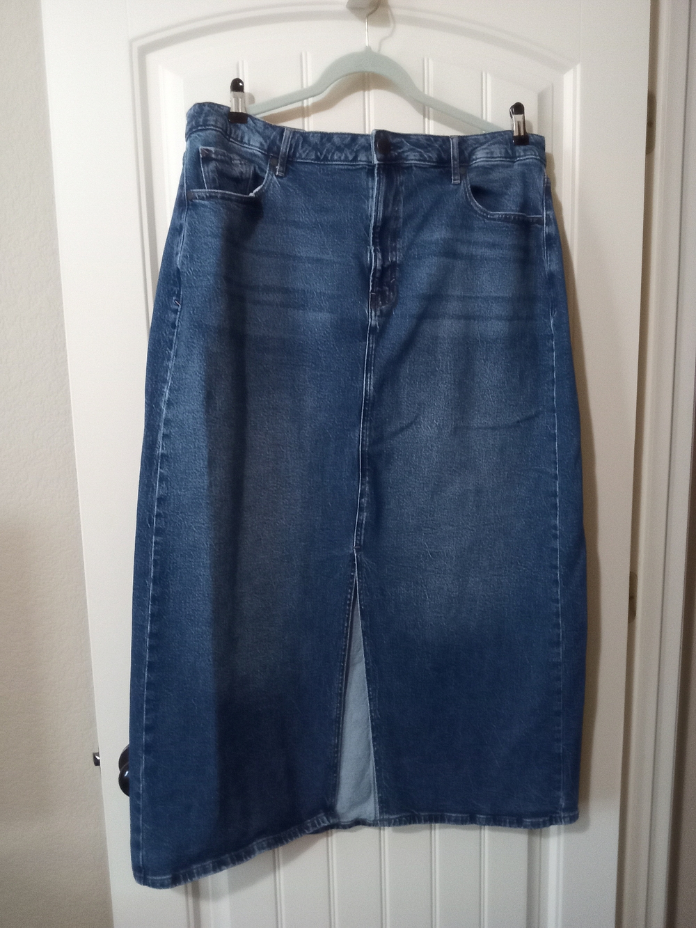 a.n.a Dark Blue Denim Long Skirt with Front Slit Sz 16W